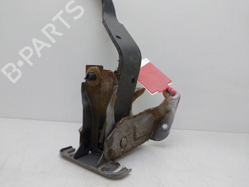 Bremsepedal Bremsepedal MITSUBISHI PAJERO III (V7_W, V6_W) 3.2 Di-D (V68W) (160 hp) 37630163 37630163
