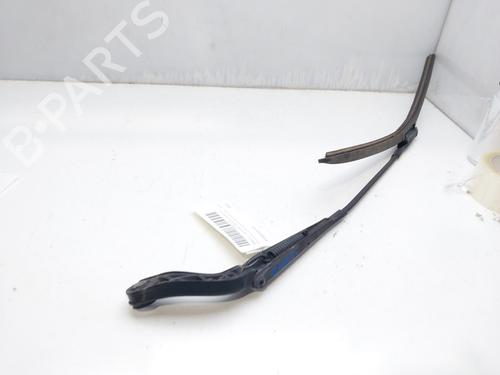Used Front windshield wiper arm MERCEDES-BENZ B-CLASS Sports Tourer (W245) B 200 CDI (245.208) (140 hp) 13300165