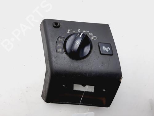 Used Headlight switch MERCEDES-BENZ S-CLASS (W220) S 320 CDI (220.026, 220.126) (197 hp) 26127909