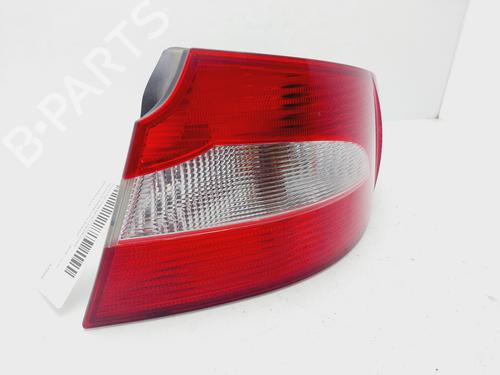 Right taillight SKODA SUPERB II (3T4) 2.0 TDI 16V | BP27561116C35 
