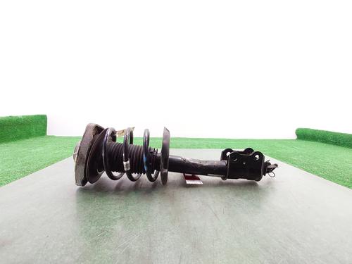 Used Left front shock absorber MERCEDES-BENZ GLA-CLASS (X156) GLA 180 (156.942) (122 hp) 25881188