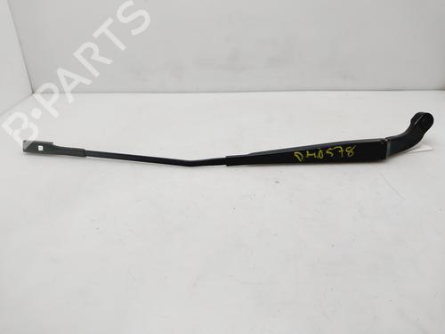 Used Front windshield wiper arm Front windshield wiper arm 33327165 33327165