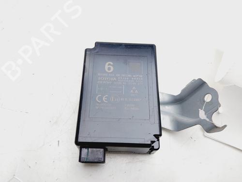 Used Electronic module TOYOTA YARIS (_P13_) [2010-2020]  28009790