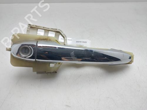 Used Front left exterior door handle Front left exterior door handle 37148960 37148960