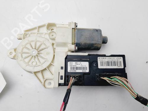 Used Left front window motor RENAULT LAGUNA III (BT0/1) 2.0 dCi (BT07, BT0J, BT14, BT1A, BT1S) (131 hp) 31827144
