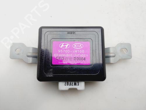Module électronique KIA CEE'D SW (ED) [2007-2012]  32660666