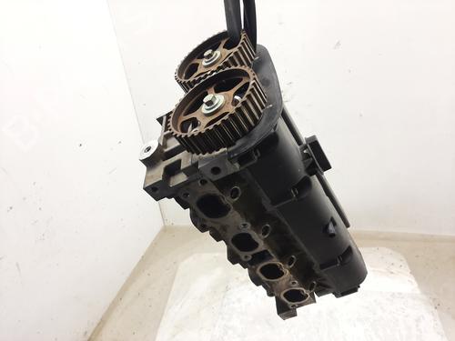 Used Cylinder head Cylinder head FORD FOCUS II (DA_, HCP, DP) [2004-2013] 34391645 34391645