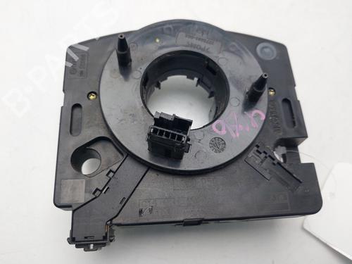 squib-airbag-audi-a6-c5-4b2-4b4-1997-1998-1999-2000-2001-2002-2003-2004-2005-34713447 main image