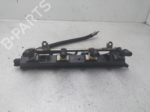 Rampa inyectora OPEL ASTRA G Hatchback (T98) [1998-2009]  31708886