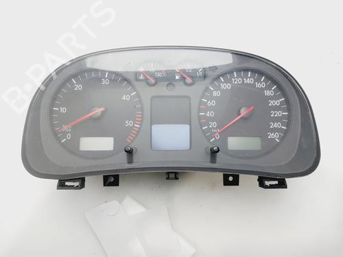 Used Instrument cluster VW GOLF IV (1J1) [1997-2008]  32679192