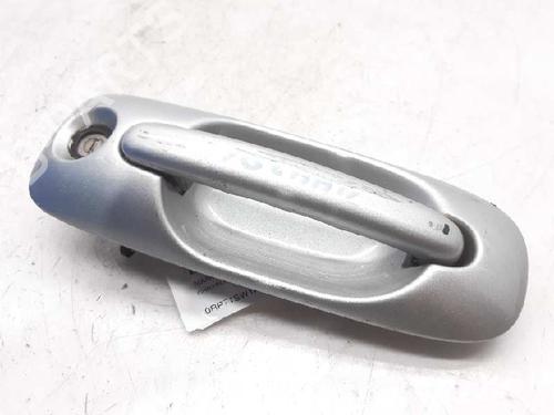 Used Front left exterior door handle CHRYSLER VOYAGER IV (RG, RS) 2.5 CRD (141 hp) 6522195