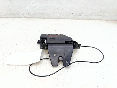 tailgate-lock-bmw-1-e87-2003-2004-2005-2006-2007-2008-2009-2010-2011-2012-2013-39184334 main image