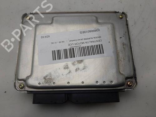 Engine control unit (ECU) SKODA SUPERB I (3U4) 1.9 TDI | BP38747407M57 - Image 4
