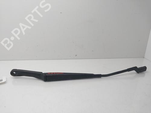 Used Front windshield wiper arm OPEL ASTRA J (P10) 1.7 CDTI (68) (125 hp) 30506659