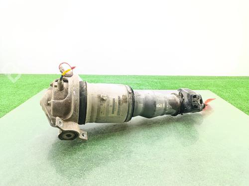 Used Right rear shock absorber VW TOUAREG (7LA, 7L6, 7L7) 2.5 R5 TDI (174 hp) 30271667