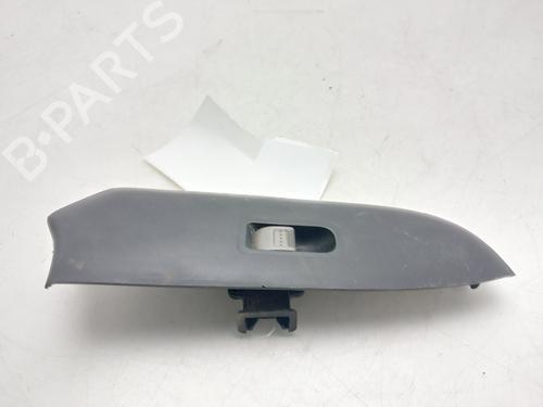 right-front-window-switch-honda-cr-v-ii-rd_-2001-2002-2003-2004-2005-2006-2007-34279289 main image