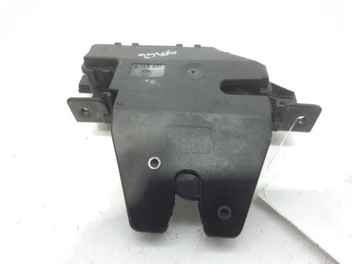 Used Tailgate lock Tailgate lock BMW 3 (E46) 320 d (150 hp) 8191882 8191882