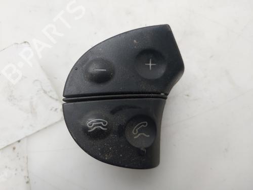 Used Switch Switch MERCEDES-BENZ E-CLASS (W210) E 220 CDI (210.006) (143 hp) 33421647 33421647