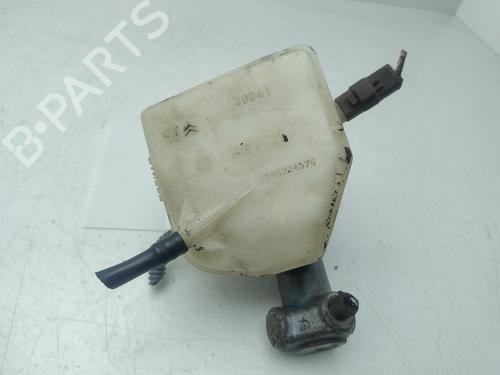 Brake master cylinder PEUGEOT 307 Break (3E)  | BP29392470M77 