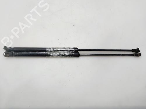 Used Tailgate lift support VW GOLF IV (1J1) [1997-2008]  28367068