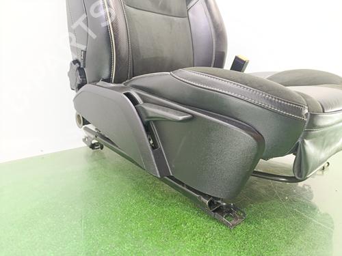 Right front seat VOLVO V40 Hatchback (525)  | BP31586755C16 