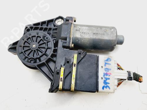 Used Right rear window motor SKODA OCTAVIA I Combi (1U5) 1.9 TDI (90 hp) 30927284