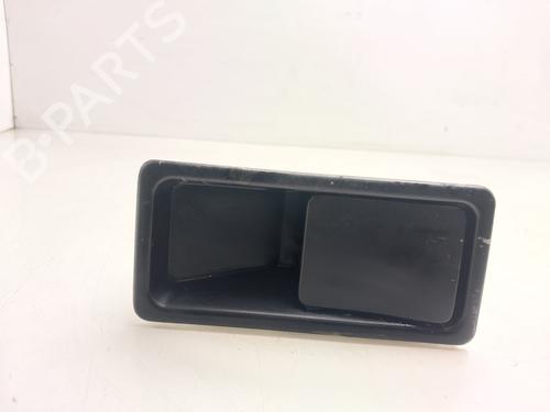 Used Rear right exterior door handle Rear right exterior door handle 37153070 37153070