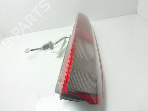 Used Right taillight NISSAN X-TRAIL I (T30) [2001-2013]  30865187