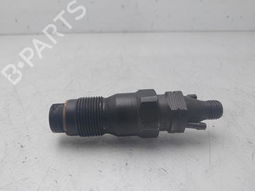 Used Injector OPEL OMEGA B (V94) 2.5 TD (F69, M69, P69) (130 hp) 33113461