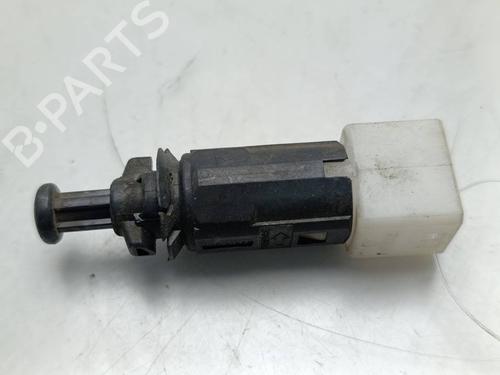 Used Switch Switch RENAULT LAGUNA II Grandtour (KG0/1_) 1.9 dCi (KG0G) (120 hp) 40445177 40445177