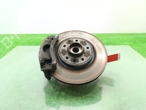 Used Left front steering knuckle RENAULT KADJAR (HA_, HL_) [2015-2025]  29704600