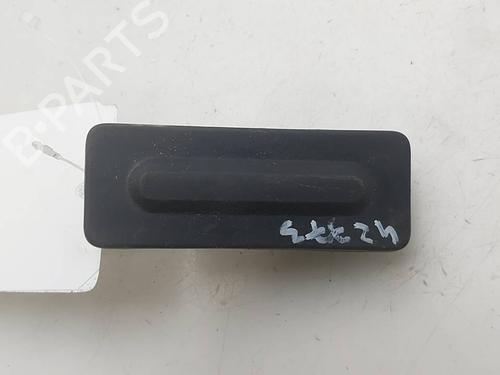 Used Tailgate handle Tailgate handle PEUGEOT 308 III (FB_, FH_, FP_, F3_, FM_) [2021-2026] 40154050 40154050