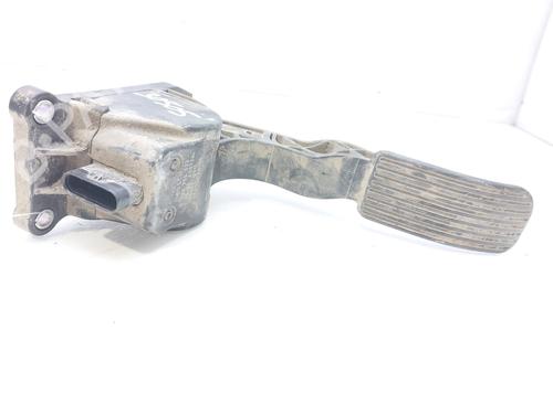 Used Pedal MERCEDES-BENZ VITO / MIXTO Van (W639) [2003-2025]  13075137