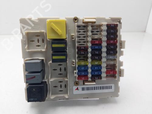 fuse-box-ford-focus-i-daw-dbw-1998-1999-2000-2001-2002-2003-2004-2005-2006-2007-2008-2009-36559272 main image
