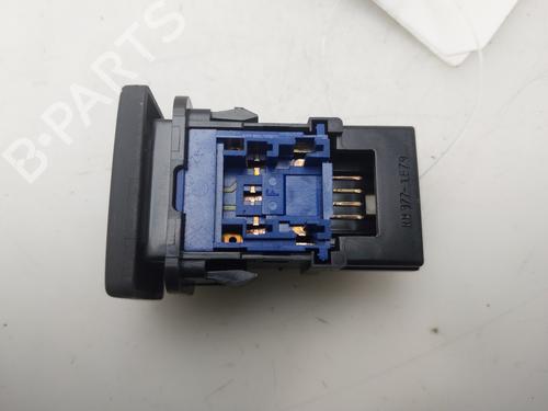 switch-toyota-yaris-_p13_-2010-2011-2012-2013-2014-2015-2016-2017-2018-2019-2020-33056197 main image