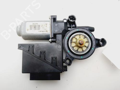 Used Right front window motor VW POLO IV (9N_, 9A_) 1.9 TDI (101 hp) 31041852