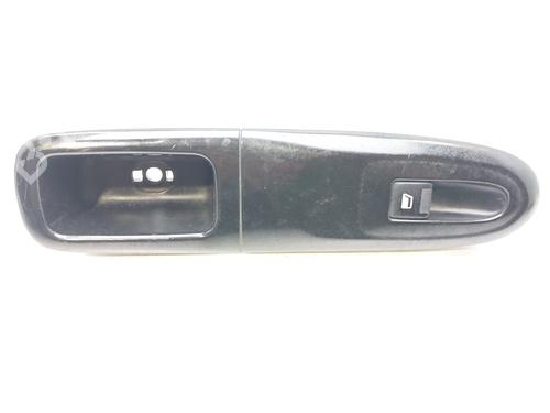 Used Right front window switch PEUGEOT 406 (8B) 2.0 HDI 90 (90 hp) 13651045