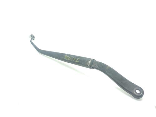 Used Front windshield wiper arm CHEVROLET CAPTIVA (C100, C140) 2.0 D (150 hp) 26734082