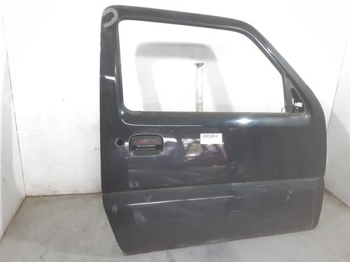 Porte avant droite SUZUKI JIMNY Closed Off-Road Vehicle (SN) 1.5 DDiS 4x4 (86 hp) 6800181A11000 | 6800181A11000 |