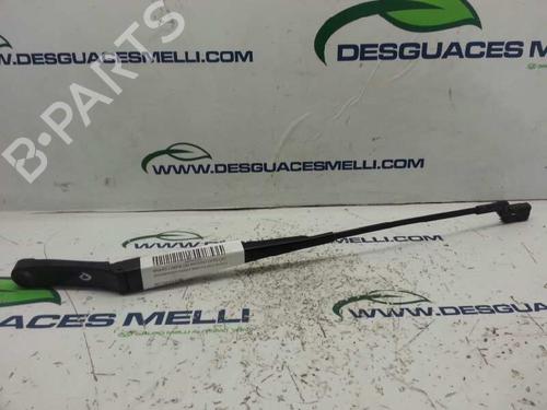Used Front windshield wiper arm VW PASSAT B6 (3C2) 2.0 TDI 16V (140 hp) 4408708