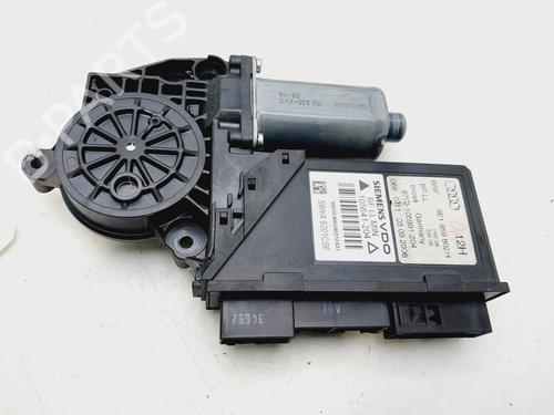 Used Right front window motor AUDI A4 B7 (8EC) 2.0 TDI 16V (140 hp) 30539786