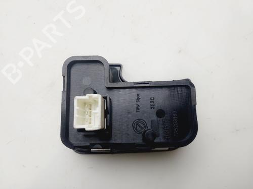 Left rear window switch ALFA ROMEO 147 (937_) 1.9 JTDM (937.AXD1A, 937.AXV1A, 937.BXB1A) | BP30167026I29 