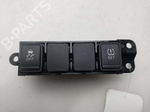 Commutateur Commutateur NISSAN JUKE (F15) [2010-2019] 34617576 34617576