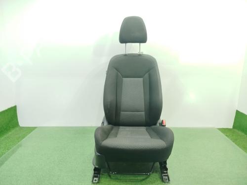 Used Right front seat HYUNDAI i40 I (VF) 1.7 CRDi (116 hp) 31052663