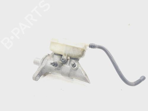 Used Brake master cylinder RENAULT SCÉNIC III (JZ0/1_) [2008-2016]  20107777
