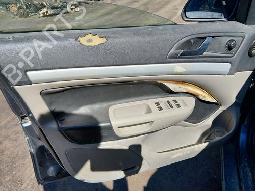 Left front window switch SKODA OCTAVIA II (1Z3) 1.9 TDI | BP33793169I27  - Image 10