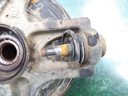 Left rear steering knuckle MERCEDES-BENZ M-CLASS (W163) ML 320 (163.154) | BP12561522M27 