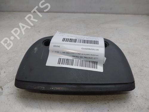 Used Third brake light HYUNDAI SANTA FÉ I (SM) 2.0 CRDi 4x4 (113 hp) 17901387