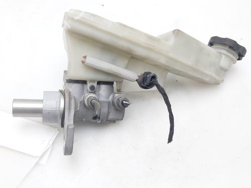 Used Brake master cylinder OPEL ASTRA K Sports Tourer (B16) 1.6 CDTi (35) (136 hp) 18158883