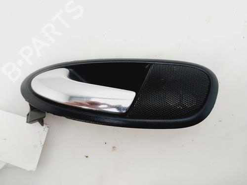 Used Front left interior door handle SEAT LEON (1P1) [2005-2013]  31988111